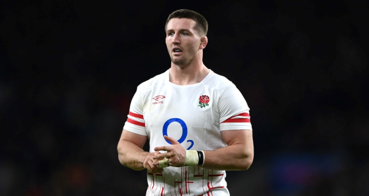 Inglaterra flanquea a Curry fuera del inicio del Seis Naciones t